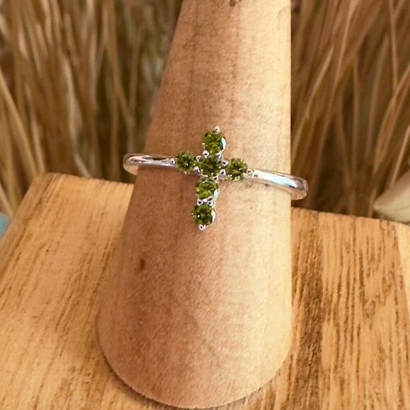 Sterling Silver Cross Green CZ Ring - Picture 2 of 7